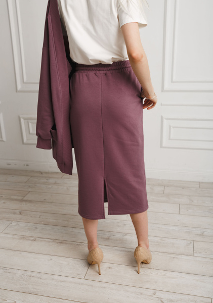 02-амарантовый